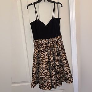 Papaya formal dress size M